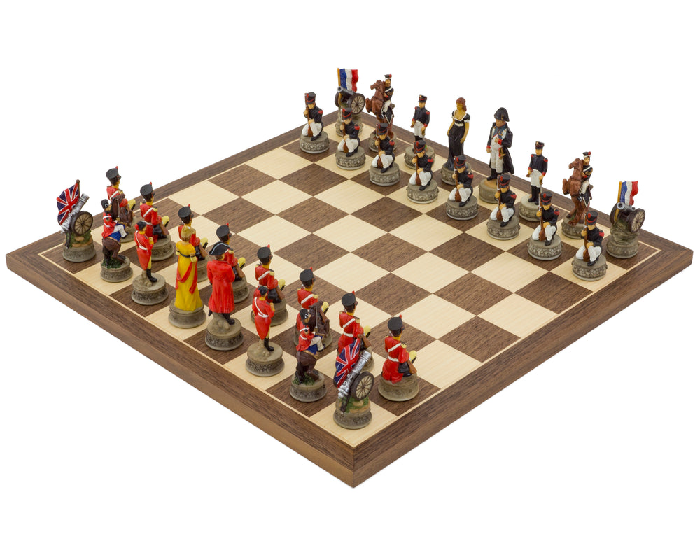 Set di scacchi a tema "La Battaglia di Waterloo", dipinto a mano da Italfama