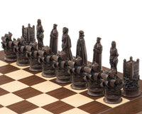 The Berkeley Chess Elizabethan Russet and Palisander Grand Chess Set