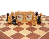 Il set di scacchi Deluxe 1850 London, edizione limitata in ebano e mogano, con custodia per pezzi degli scacchi e orologio per scacchi